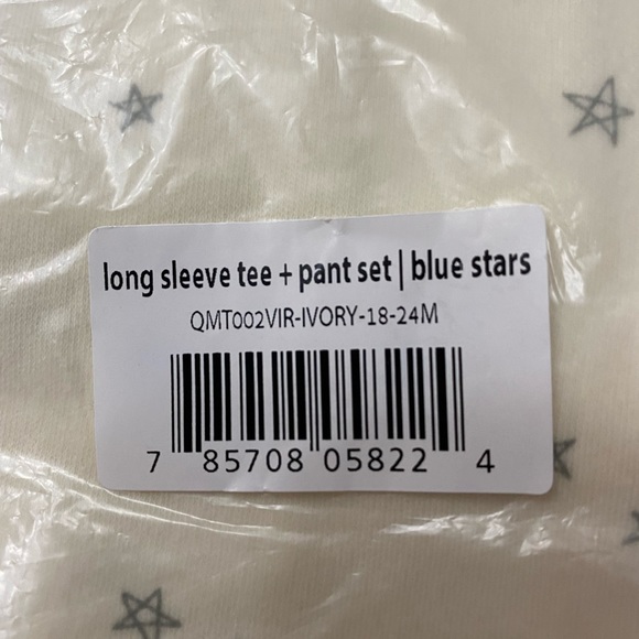 *FINAL* 🆕 Quincy Mae Romper, Organic Cotton, Ivory w/ blue stars - Picture 7 of 11